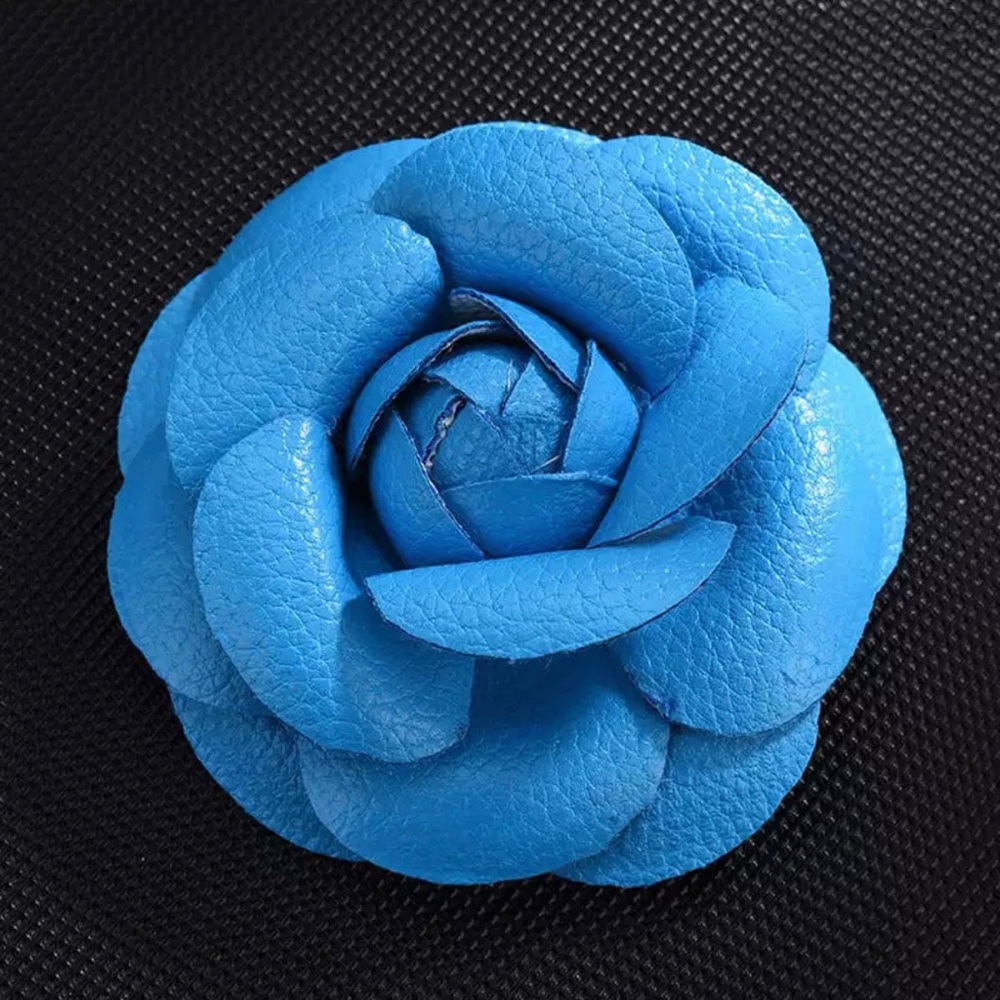 Camellia Flower Magnetic Vegan Leather Bag Charm - Picture 11 of 15